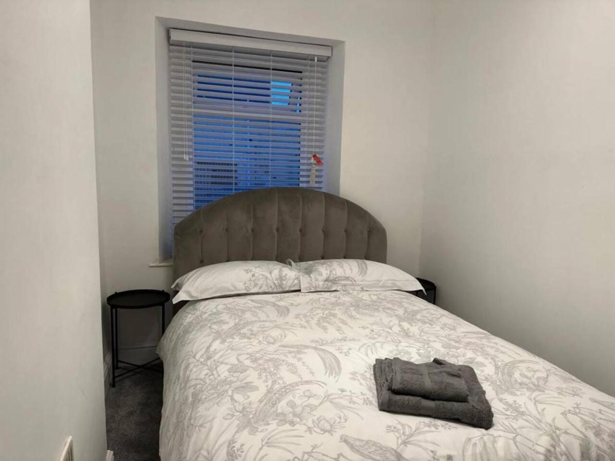 Amazing 2 Bedrooms House Bridgend  Dış mekan fotoğraf